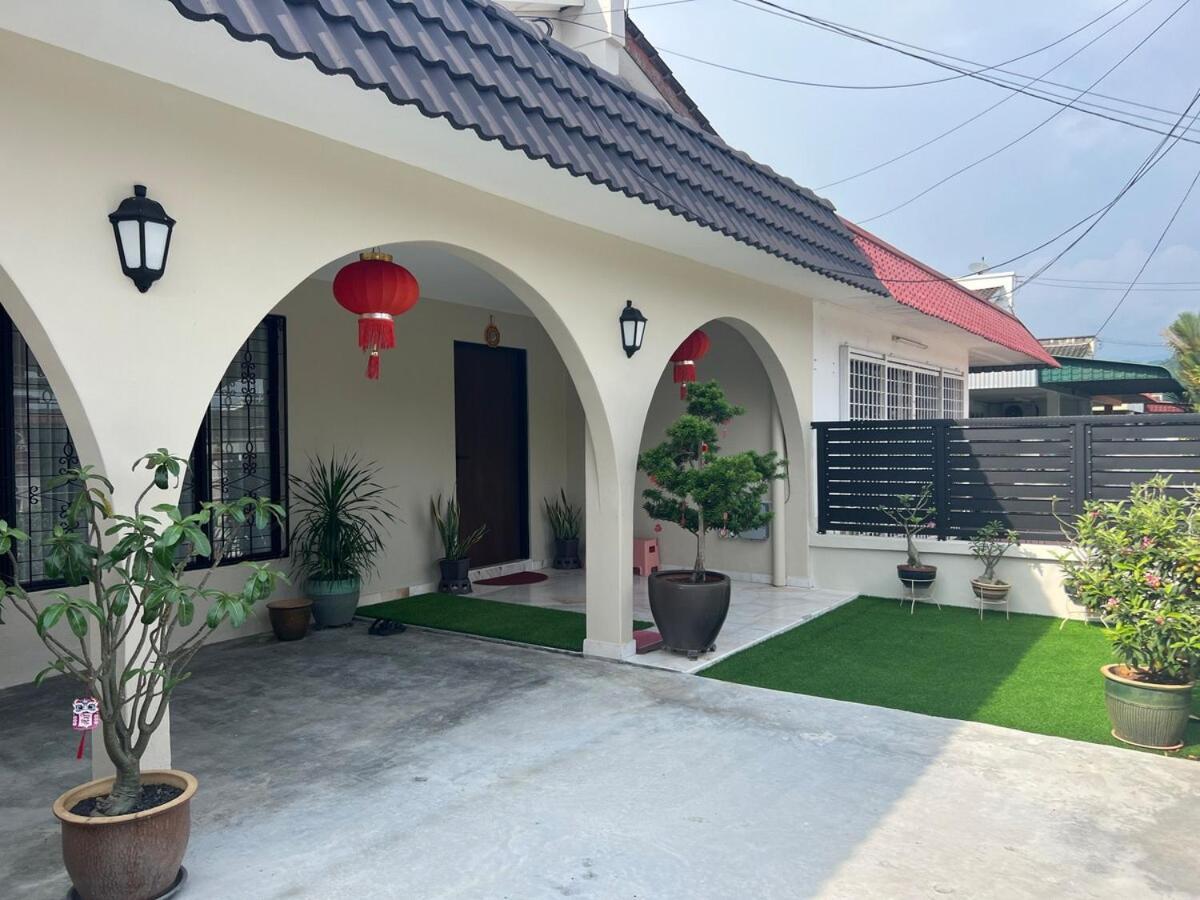Rumah percutian Brickyard At 6 *
